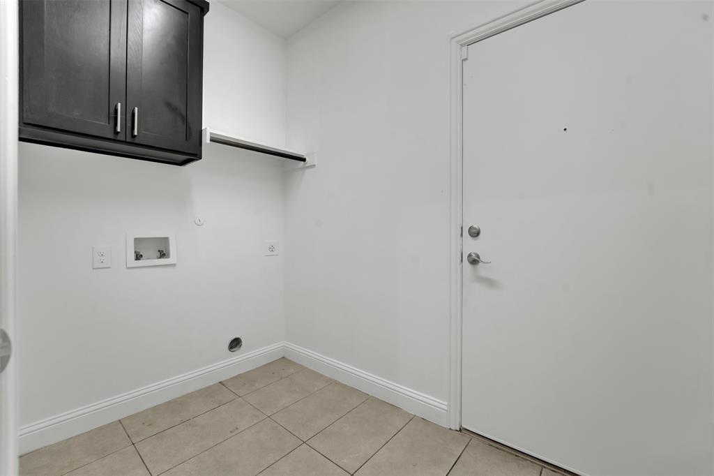 4902 Rimwood Drive Property Photo 22