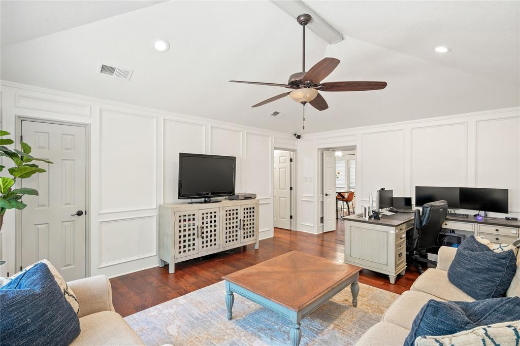 3005 Glasgow Drive Property Photo 21