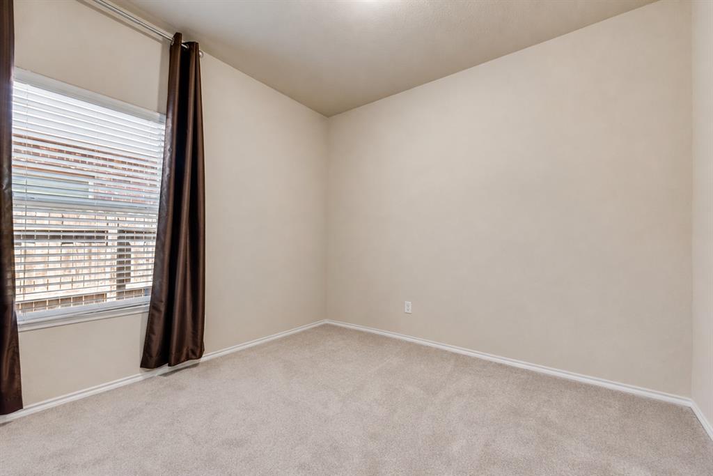 1045 Doe Meadow Drive Property Photo 24