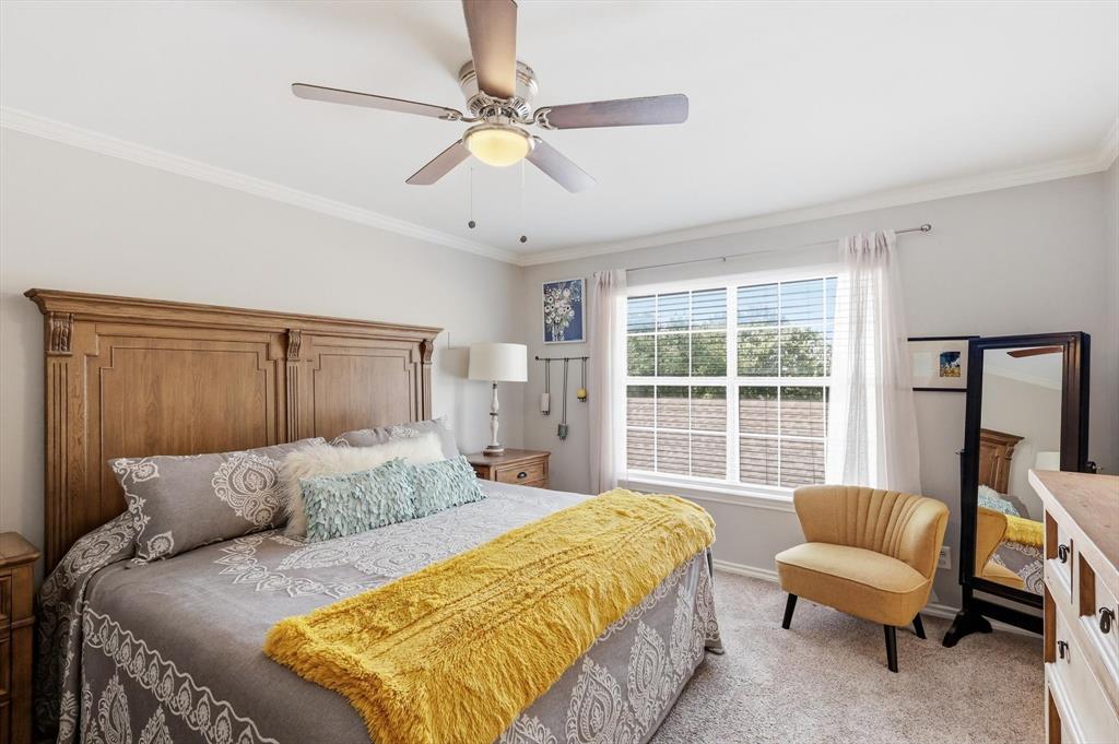 136 Cobblestone Row Property Photo 16