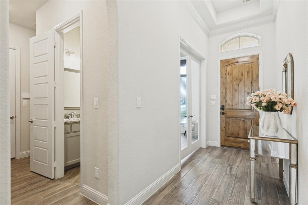 1721 Hudson Drive Property Photo 3