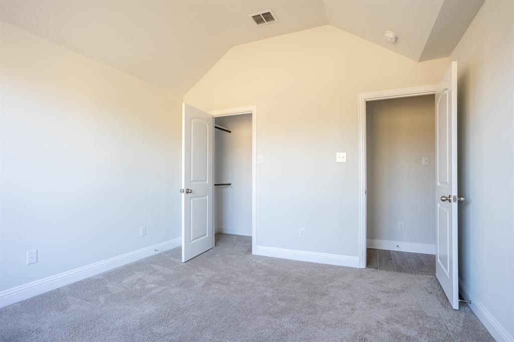 118 Sycamore Street Property Photo 6