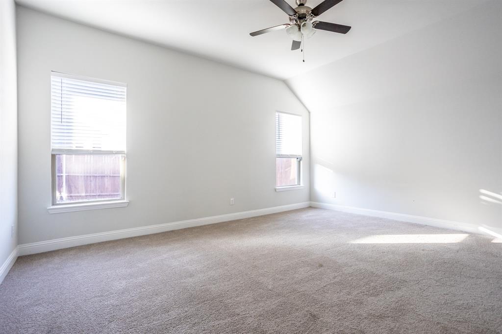 118 Sycamore Street Property Photo 17