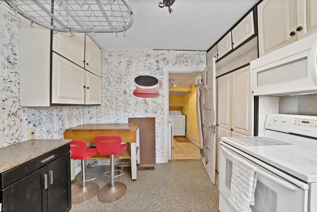 515 Frontier Street Property Photo 15