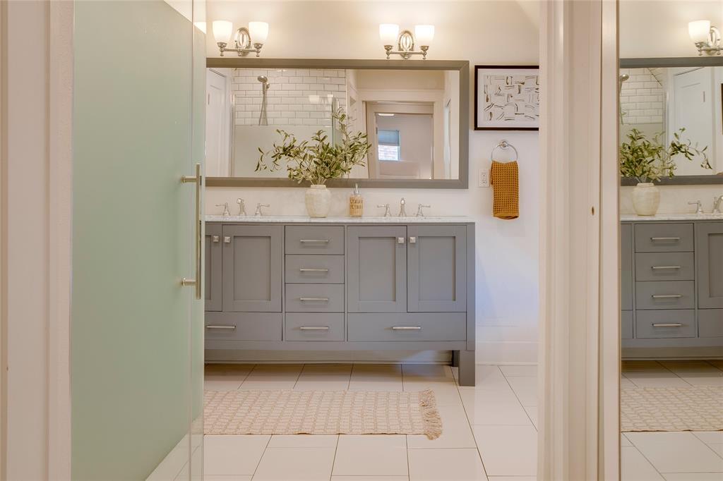1038 N Edgefield Avenue Property Photo 30