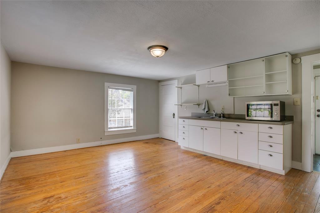1038 N Edgefield Avenue Property Photo 38