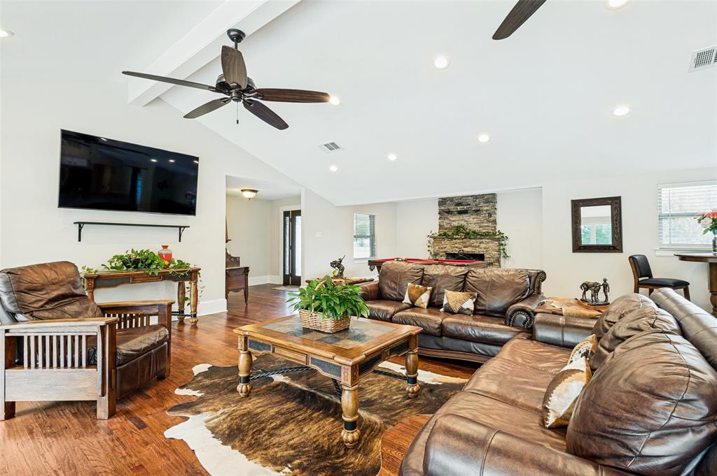 928 N Irving Heights Drive Property Photo 10