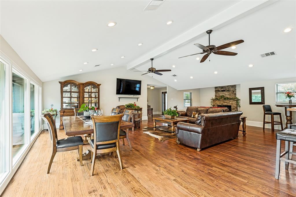 928 N Irving Heights Drive Property Photo 11