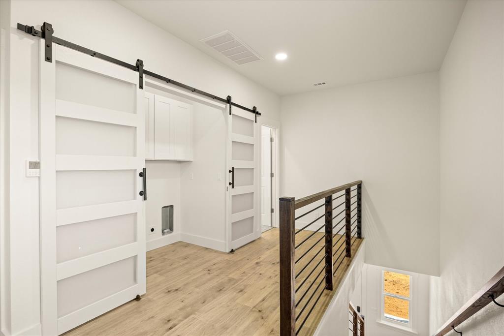 4470 Skyline Drive Property Photo 15