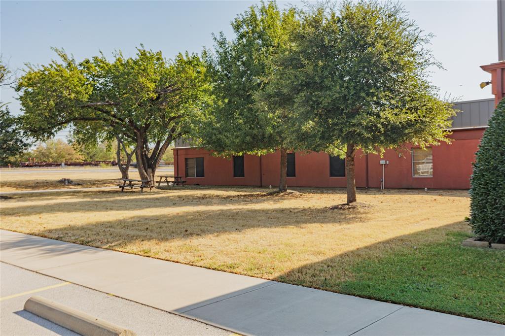 1210 S Business 287 Highway Property Photo 6