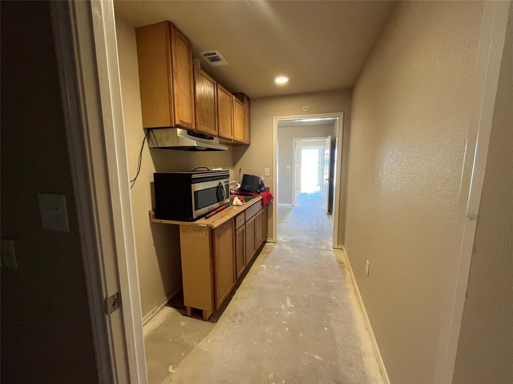 4210 Rhea Property Photo 6