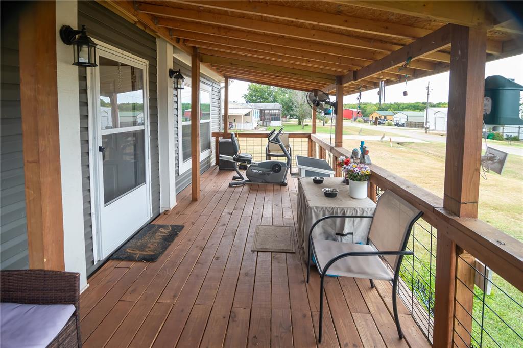 540 Waterfront Property Photo 5