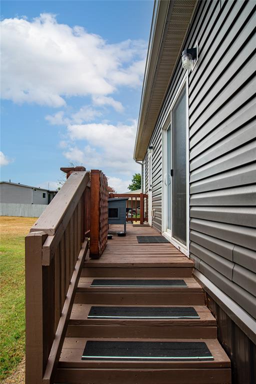 540 Waterfront Property Photo 21