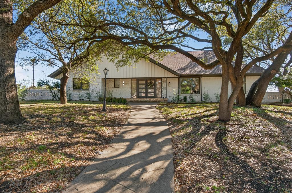6873 Greenwich Lane Property Photo 1