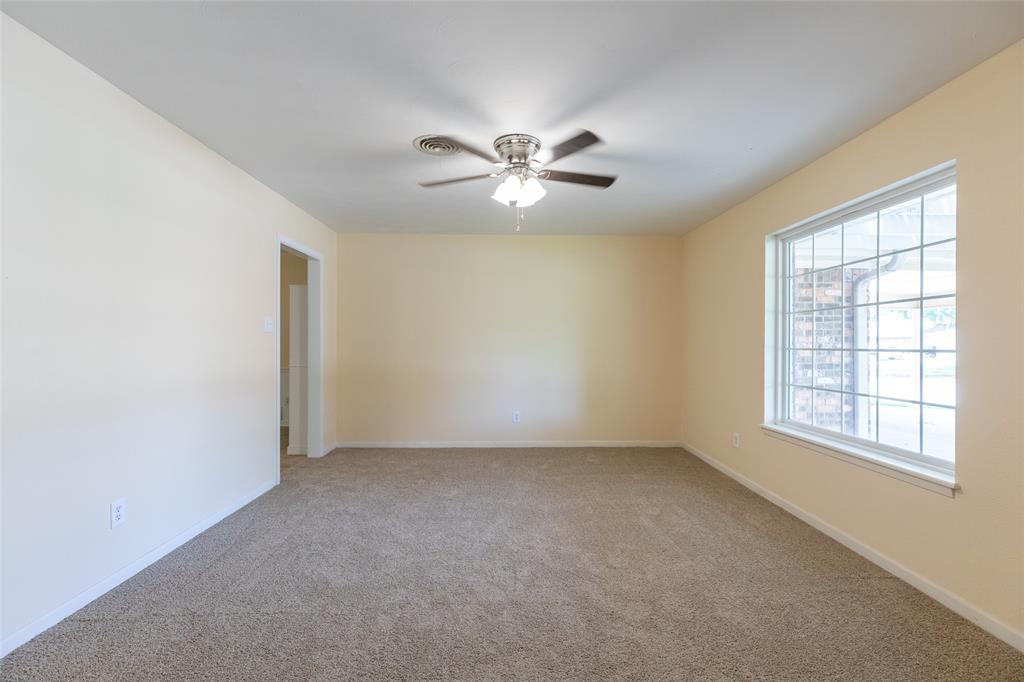 2234 Brentwood Drive Property Photo 10