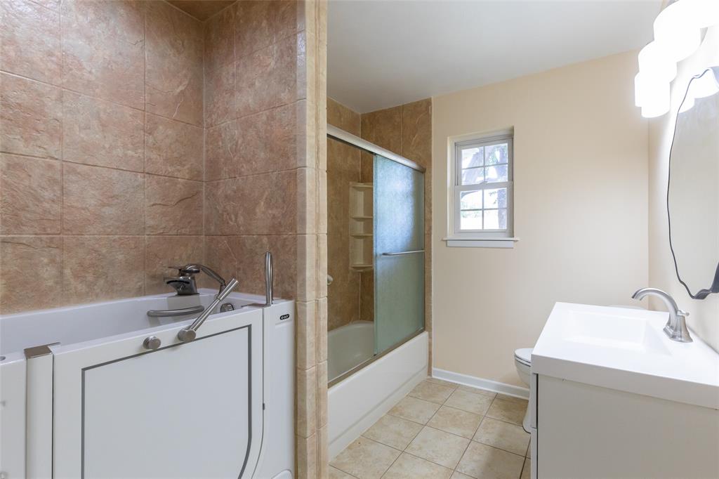 2234 Brentwood Drive Property Photo 21