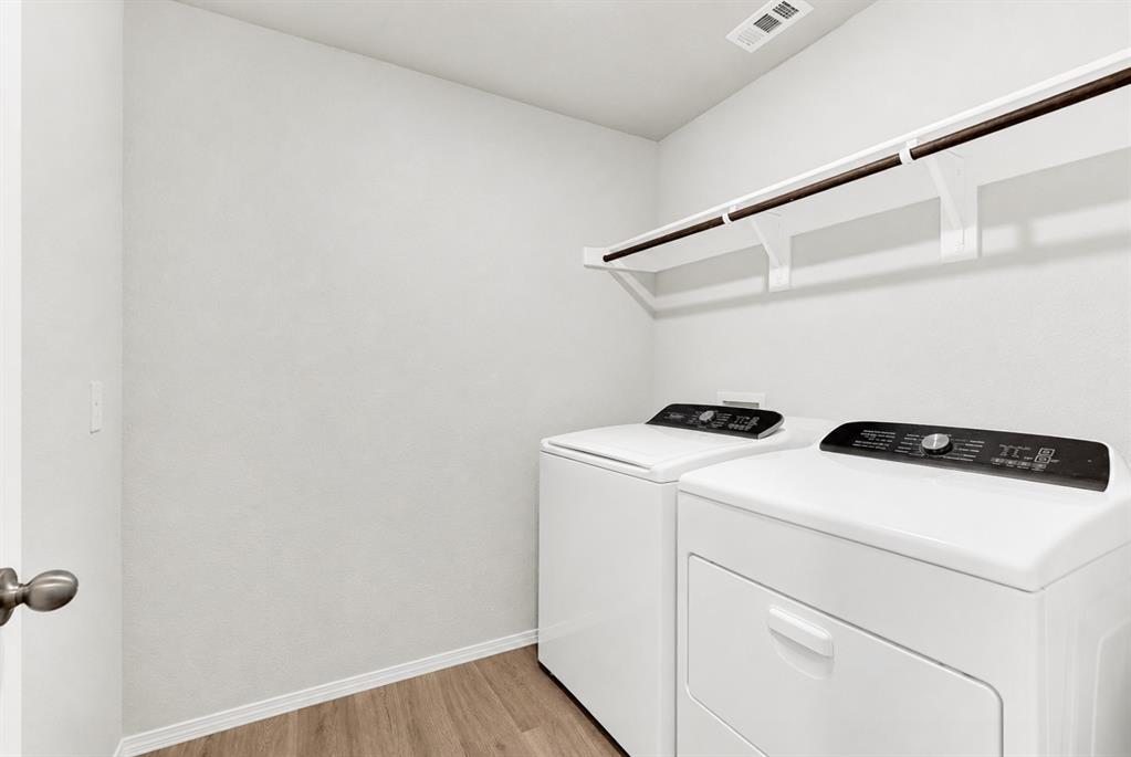402 Branch Canyon Way Property Photo 24