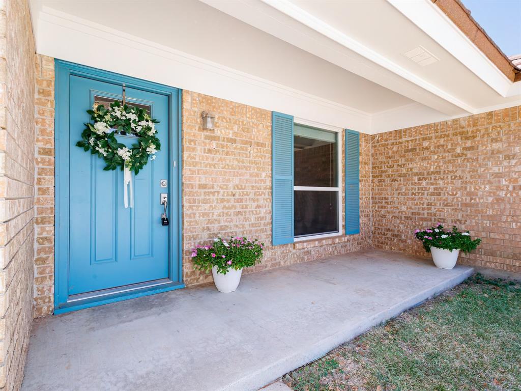 1301 Hillcrest Street Property Photo 5