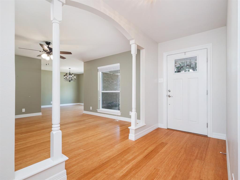 1301 Hillcrest Street Property Photo 10
