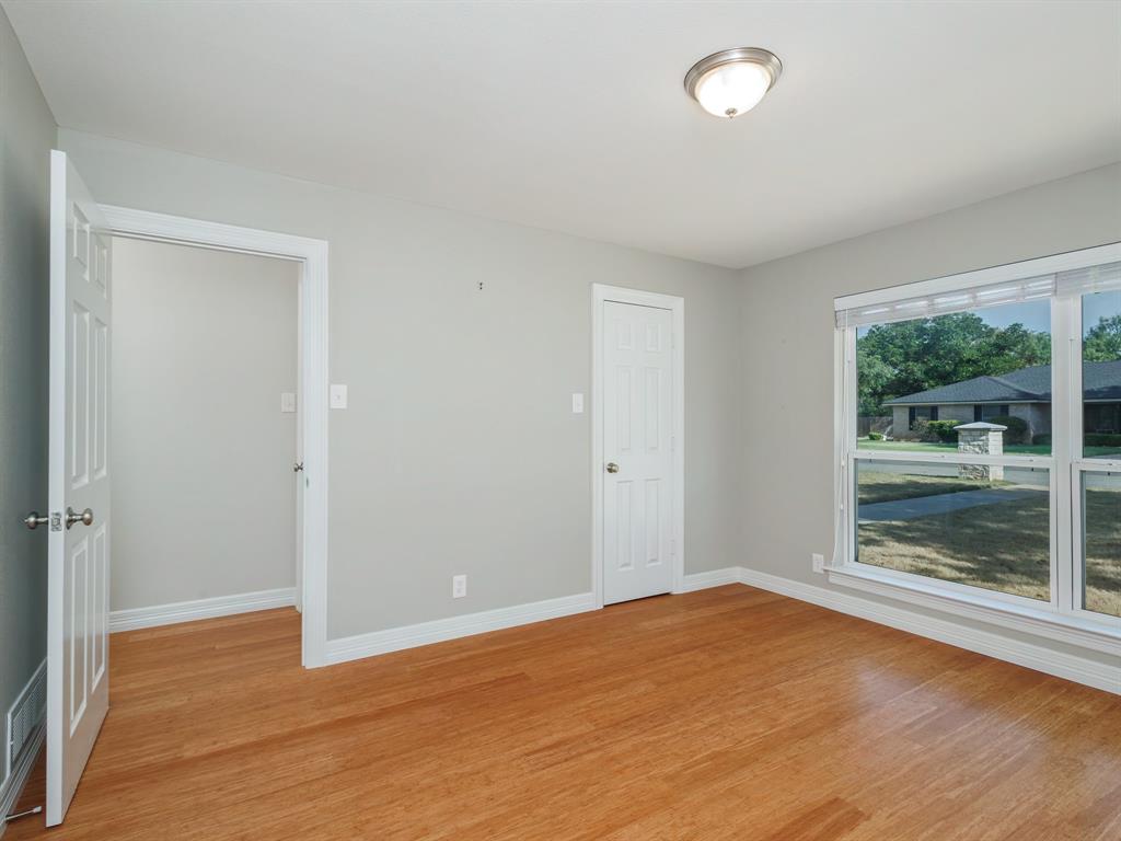 1301 Hillcrest Street Property Photo 24