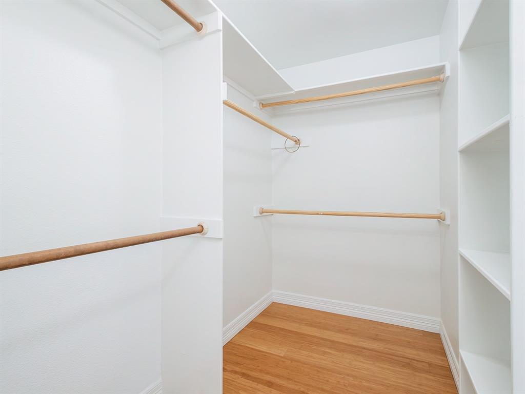 1301 Hillcrest Street Property Photo 32