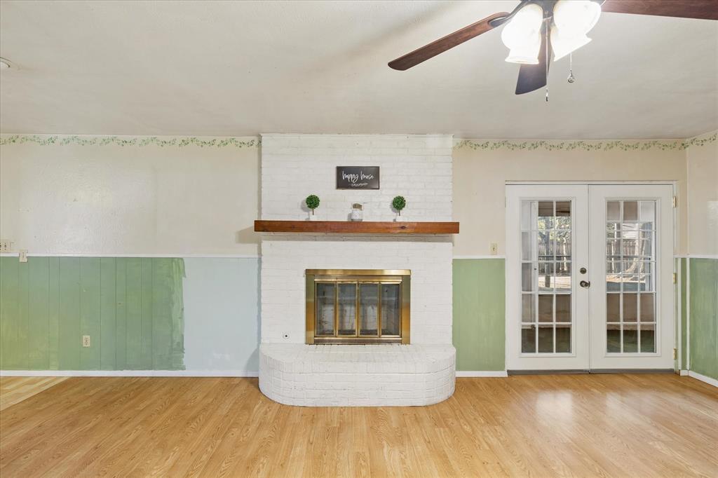 512 Brown Trail Court Property Photo 16