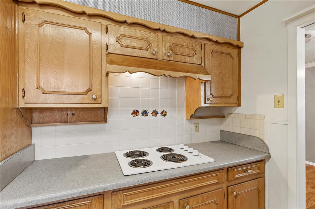 512 Brown Trail Court Property Photo 20