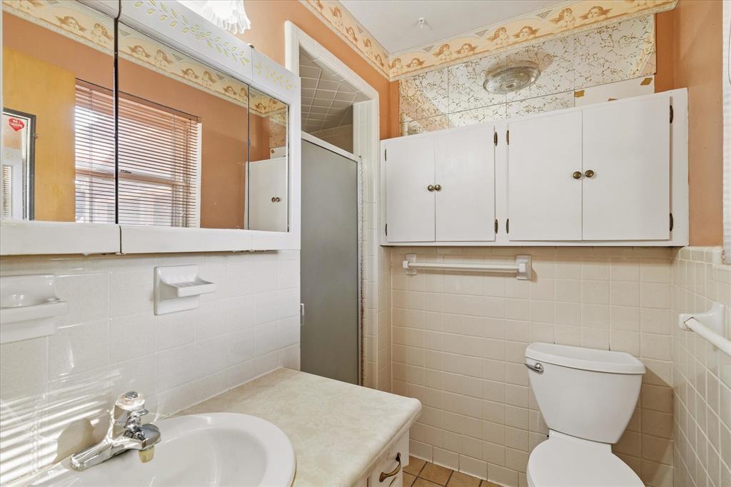 512 Brown Trail Court Property Photo 25