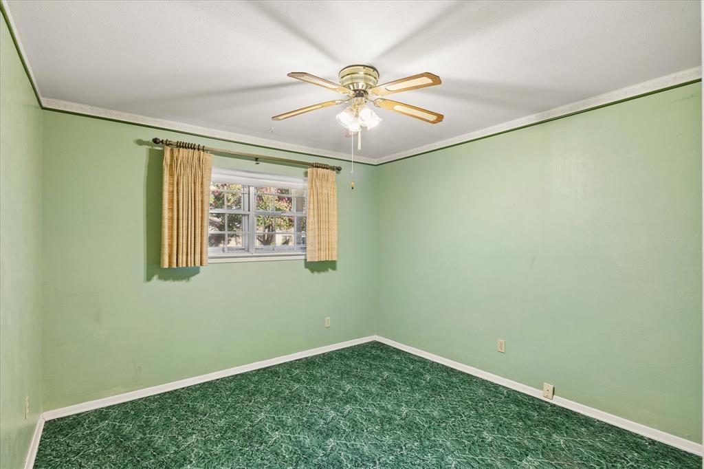 512 Brown Trail Court Property Photo 29
