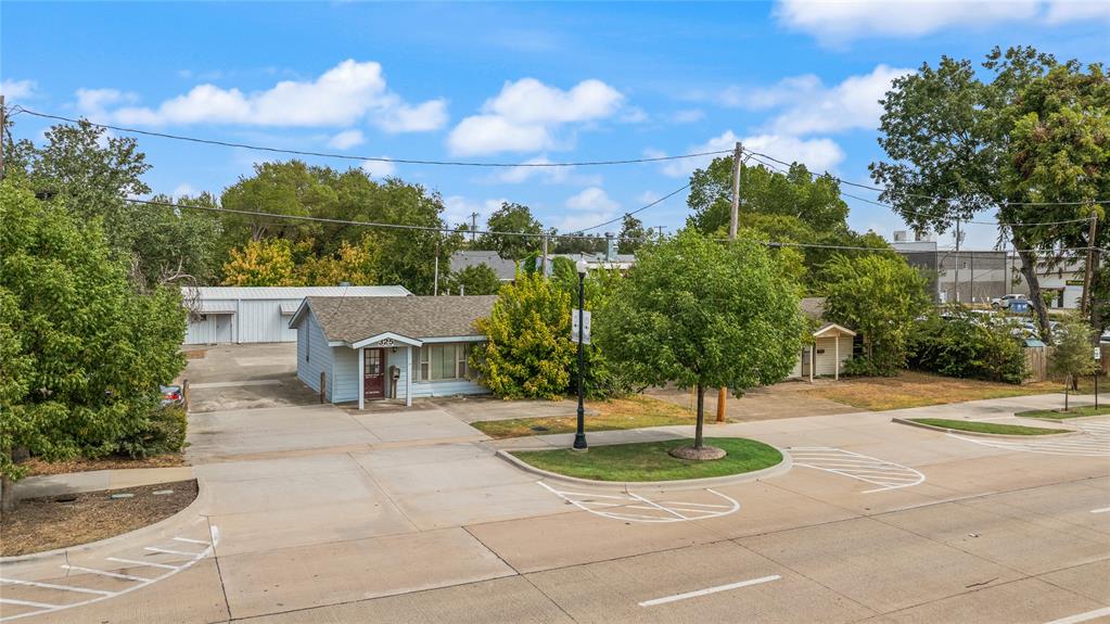 325 & 331 E Main Street