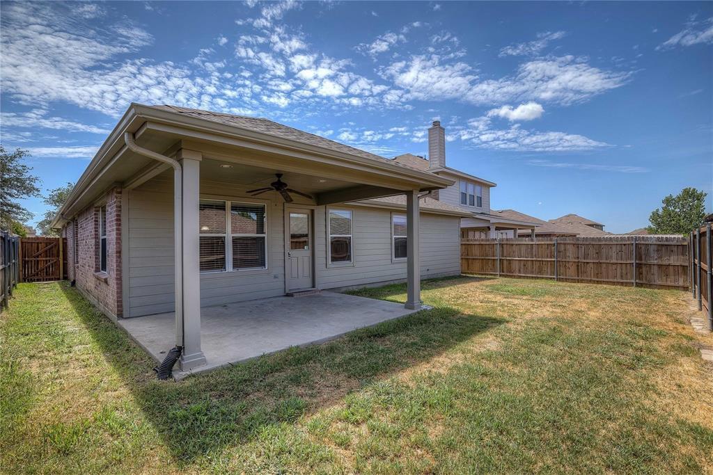 2011 Zavala Property Photo 15
