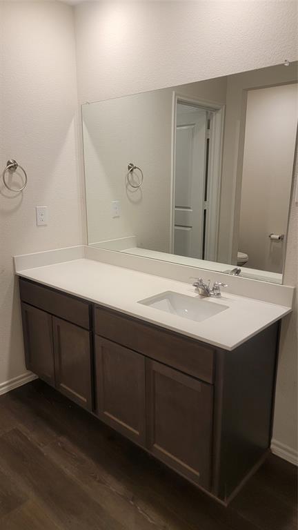 808 Twin Edge Drive Property Photo 18