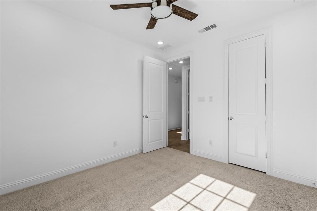 4320 Smokey Quartz Lane Property Photo 6