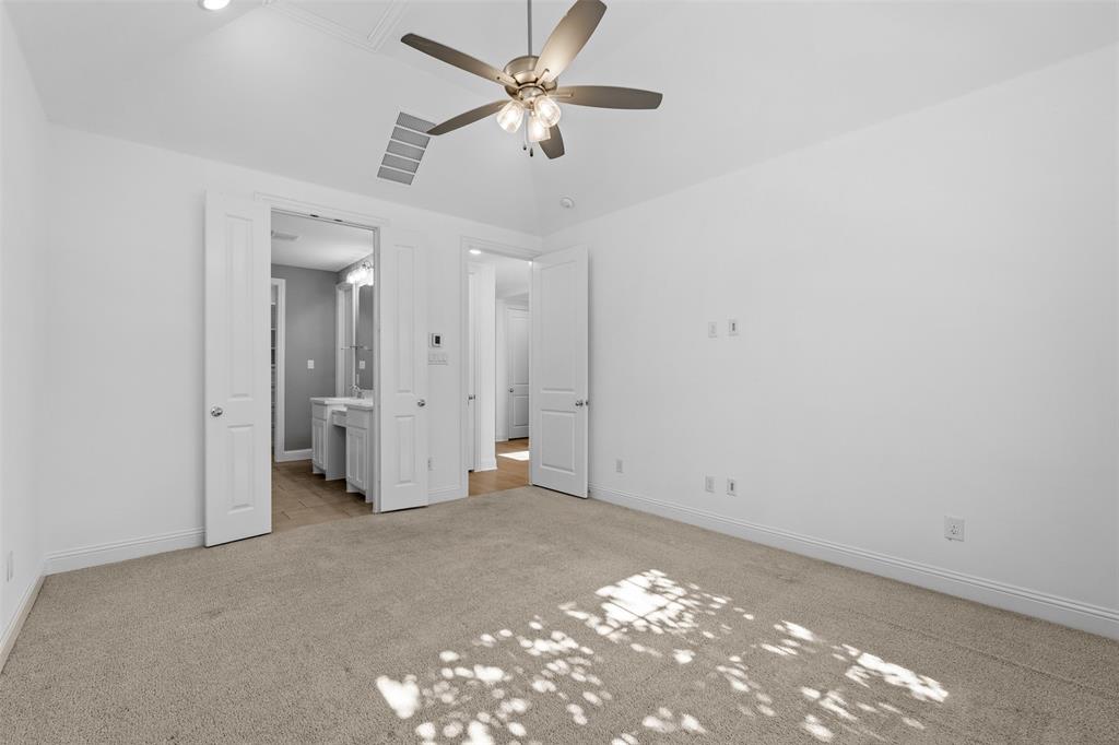 4320 Smokey Quartz Lane Property Photo 9