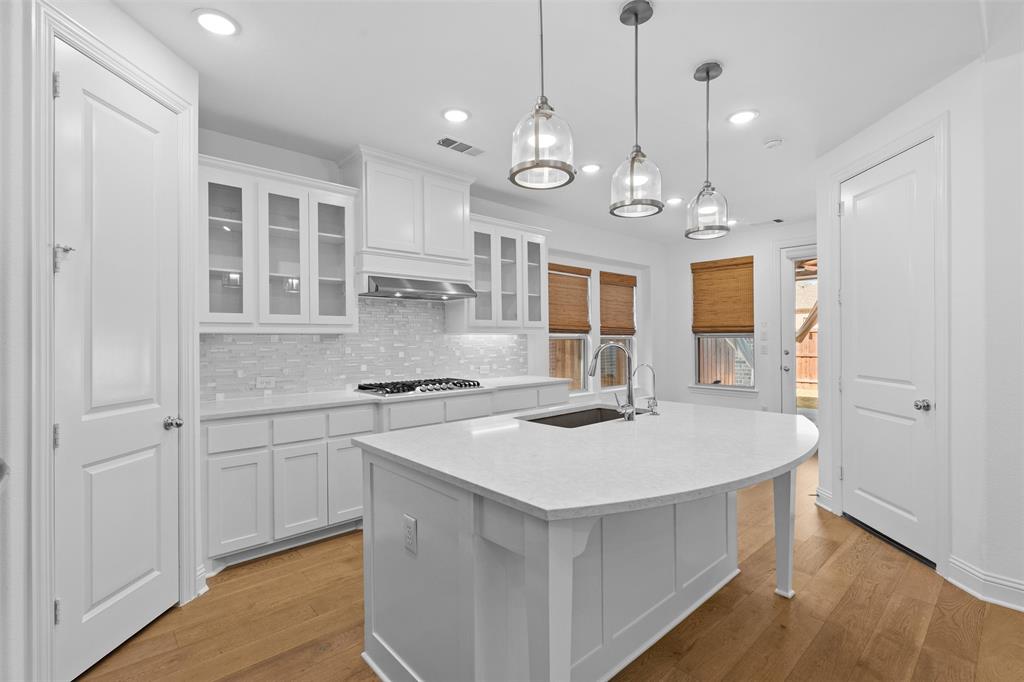 4320 Smokey Quartz Lane Property Photo 18