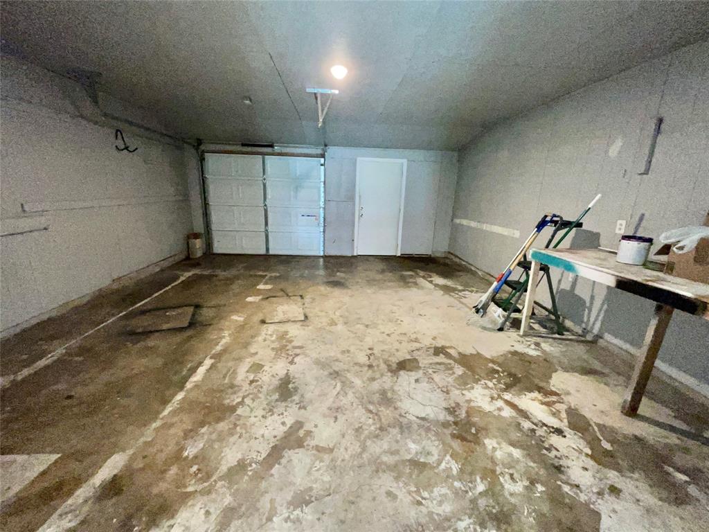 3008 Arapaho Road Property Photo 32