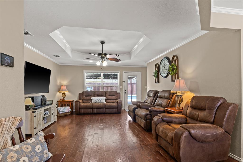 2701 Silver Spring Trail Property Photo 4