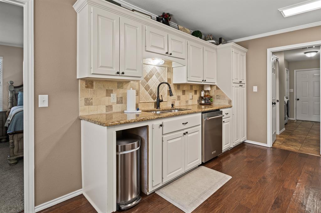 2701 Silver Spring Trail Property Photo 13