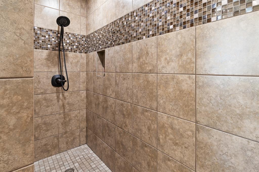 2701 Silver Spring Trail Property Photo 19