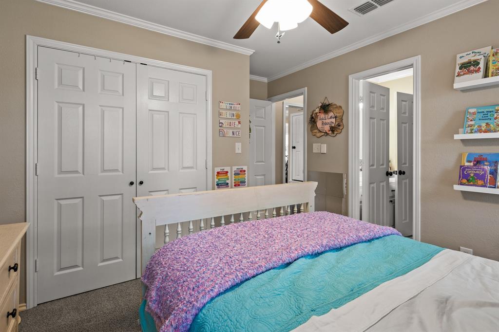 2701 Silver Spring Trail Property Photo 24
