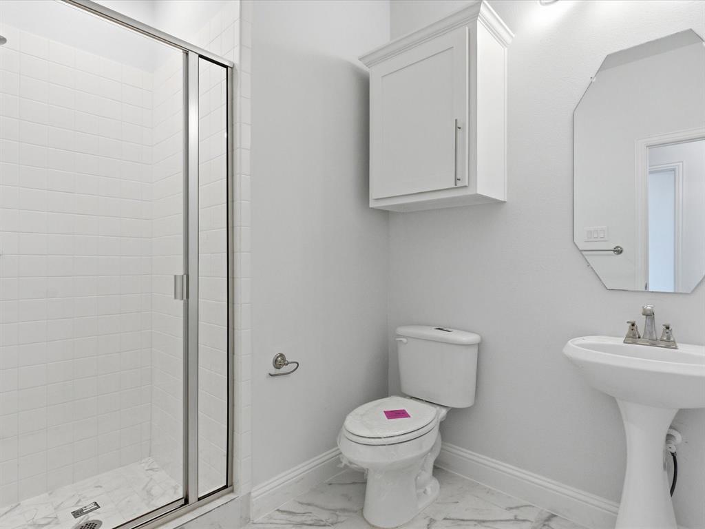 213 Winding Creek Lane Property Photo 29