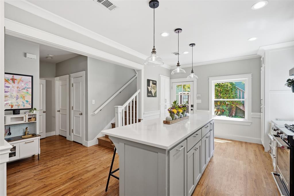 1915 Alston Avenue Property Photo 12