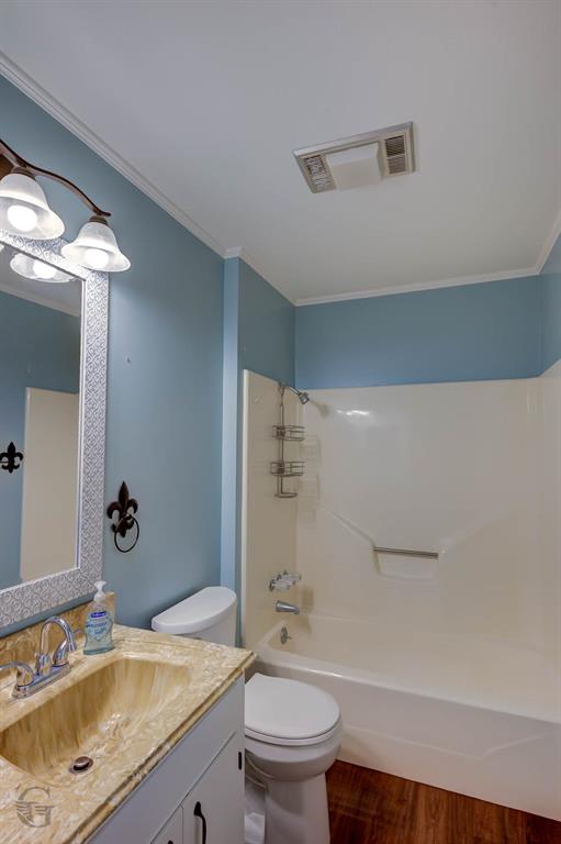 1331 Pecan Square Property Photo 15