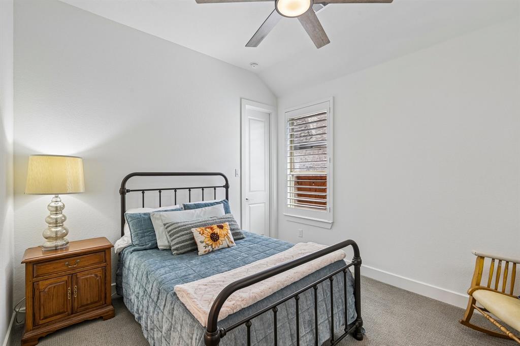 1517 Cedar Berry Drive Property Photo 33