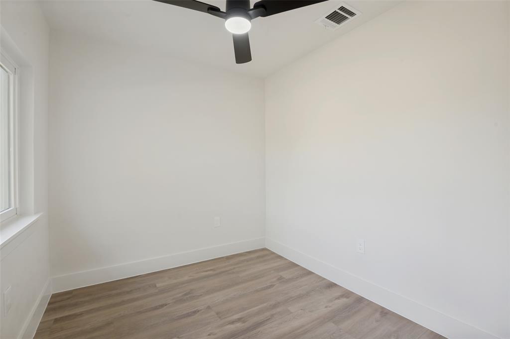 14517 Dennis Lane Property Photo 17