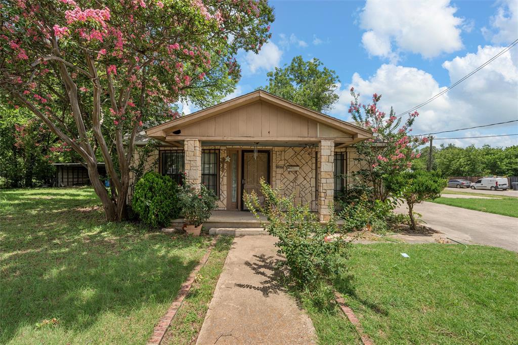 1320 S 26th Street Property Photo 1