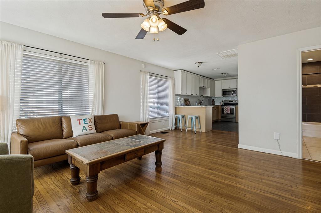 1219 Mcadams Avenue Property Photo 4