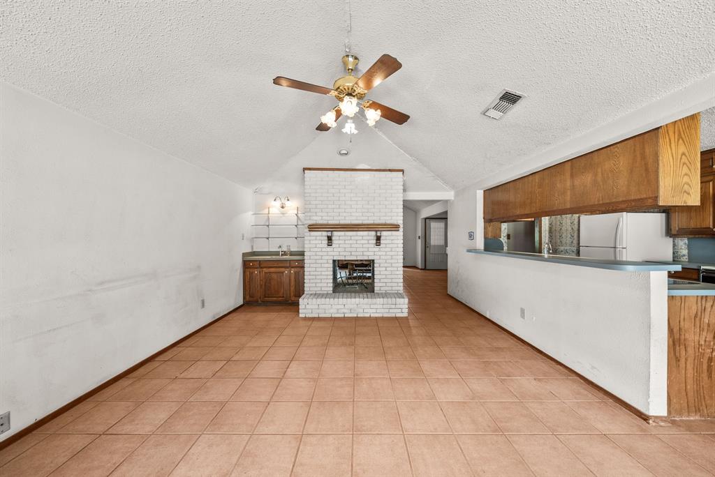 2125 Mayfield Circle Property Photo 14