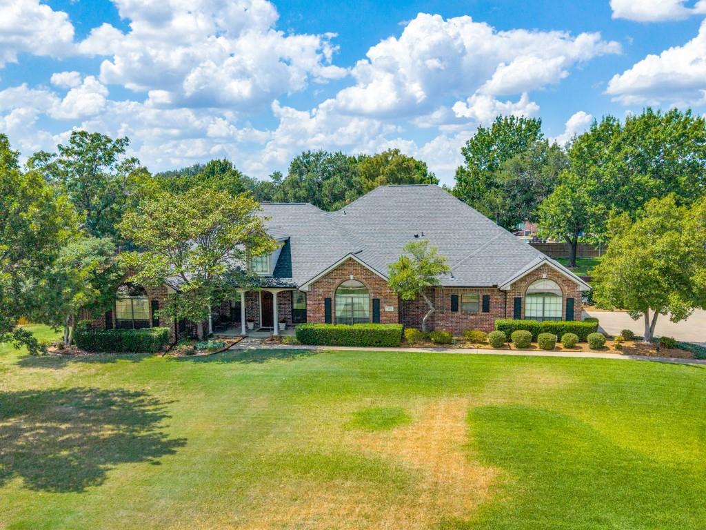 103 Texas Circle Property Photo 1