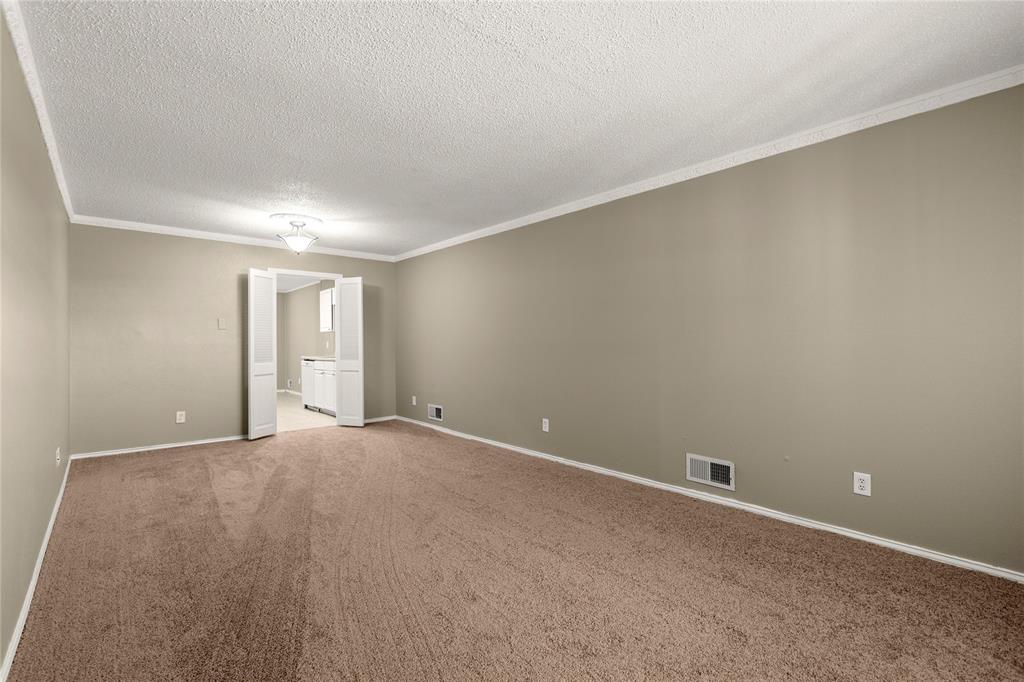3717 High Vista Drive Property Photo 4